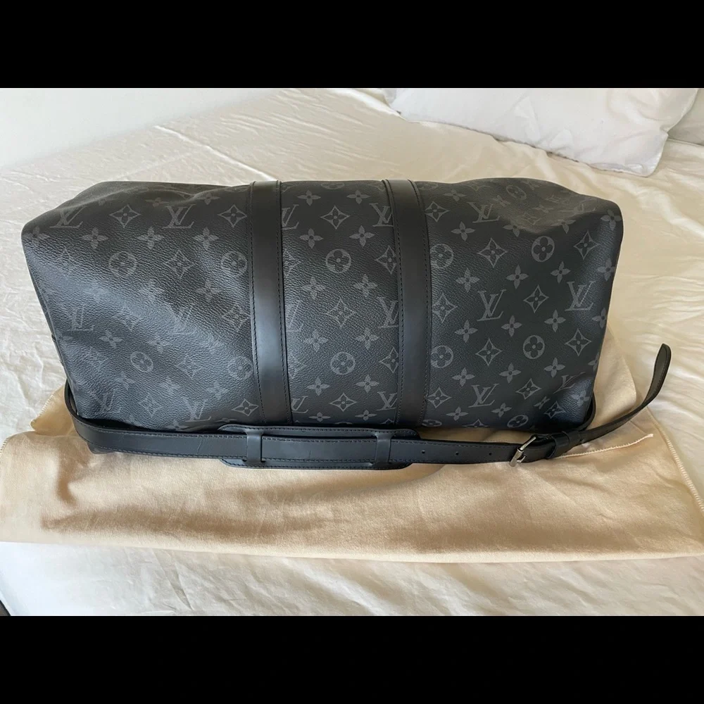 Louis Vuitton Black Monogram Eclipse Keepall Bandoulière 50 Travel Duffle Bag